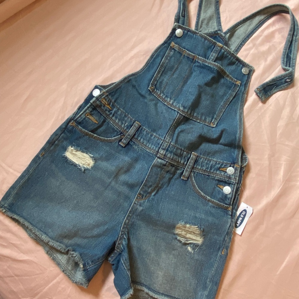 Jean Short jumper girls size 14 brand new with tag